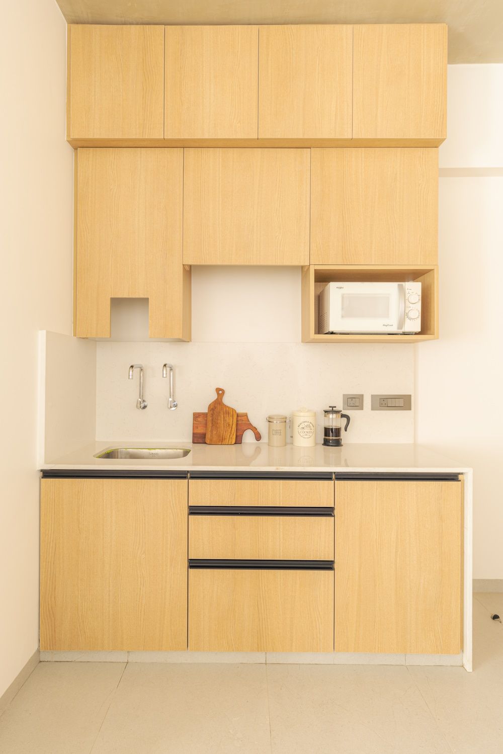 Shared Bachelor accommodation in Hitech City